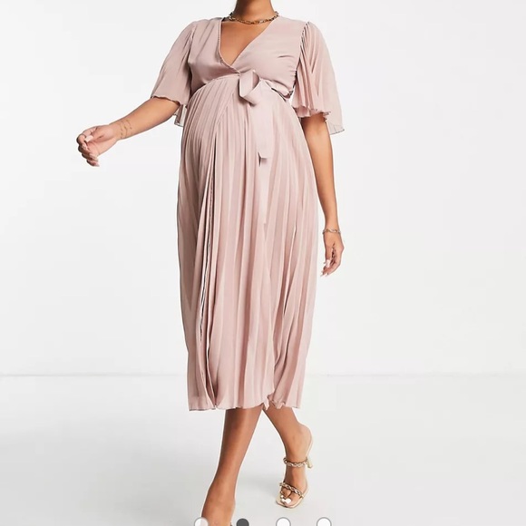 Never worn ASOS maternity wrap dress - Picture 1 of 8
